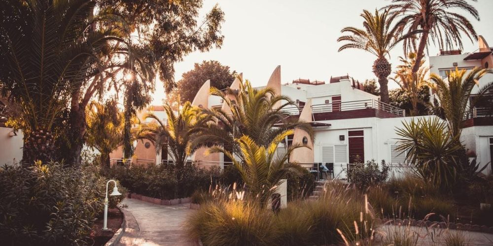 tim-arnold-tKyVdwo_2nI-unsplash